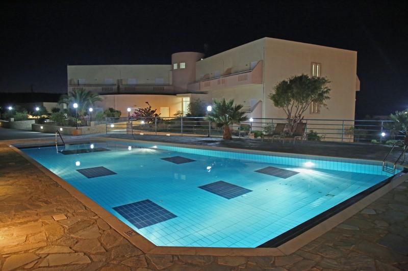 ΞΕΝΟΔΟΧΕΙΟ SEA BREEZE HOTEL ΤΡΥΠΗΤΟΣ ΣΗΤΕΙΑ ΛΑΣΙΘΙ